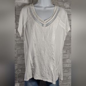 Floral Embroidered/Cutwork Lace Top